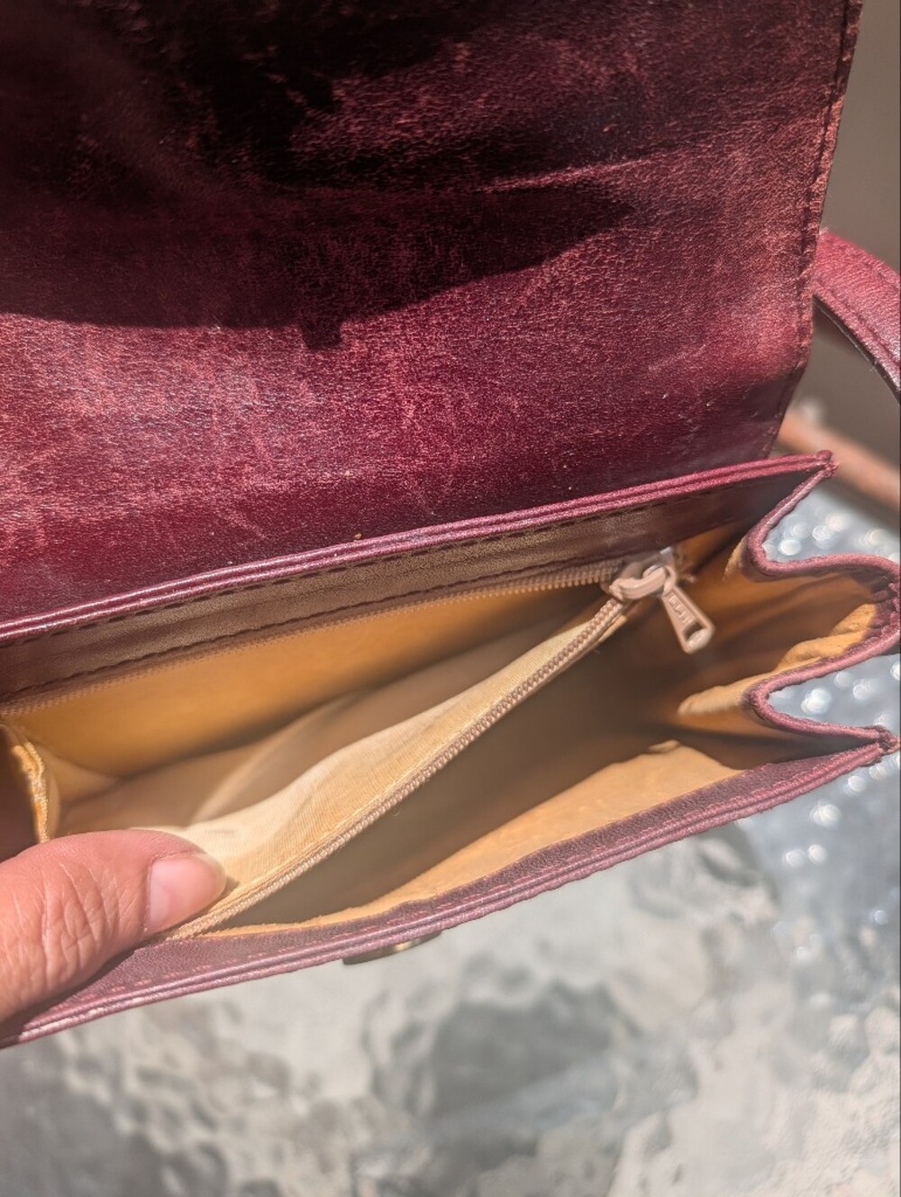 gold & pfeil made in italy Distressed Burgundy Leather mini Crossbody bag - Picture 10 of 13